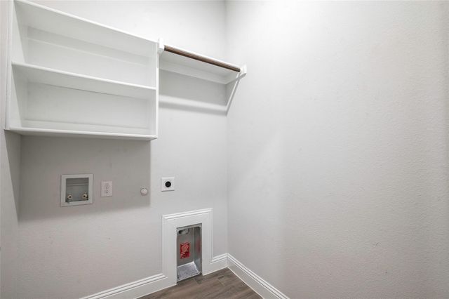 715 Waterbrook Parkway, Argyle, TX 76226