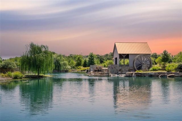 715 Waterbrook Parkway, Argyle, TX 76226