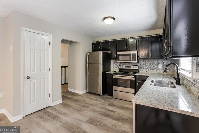 300 Ladora Drive, Dallas, GA 30157