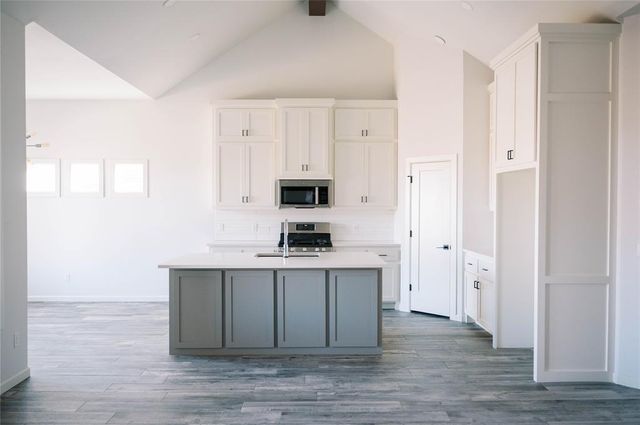 6413 NW 159th Street, Edmond, OK 73013