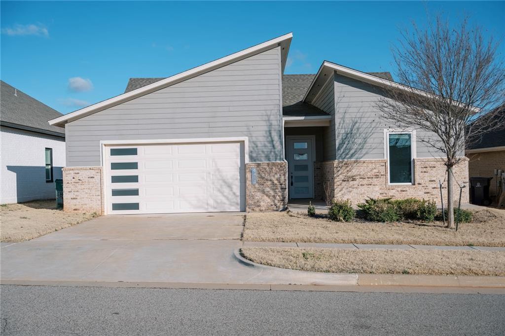 6413 NW 159th Street, Edmond, OK 73013