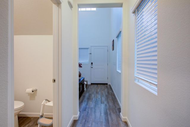 1479 Santini, Manteca, CA 95336