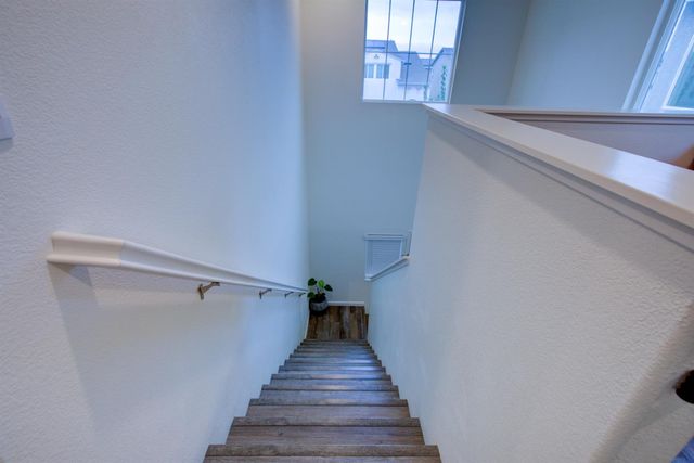 1479 Santini, Manteca, CA 95336