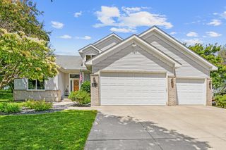 9832 Rosemill Circle N, Champlin, MN 55316