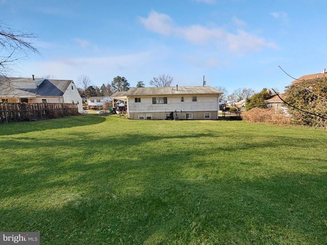 7502 GRANGE HALL DR, Fort Washington, MD 20744