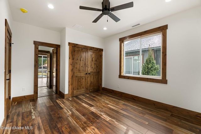 137 Backtrack RD, Sandpoint, ID 83864