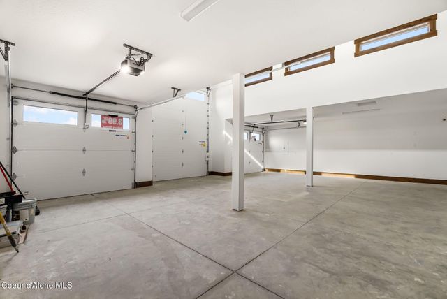 137 Backtrack RD, Sandpoint, ID 83864