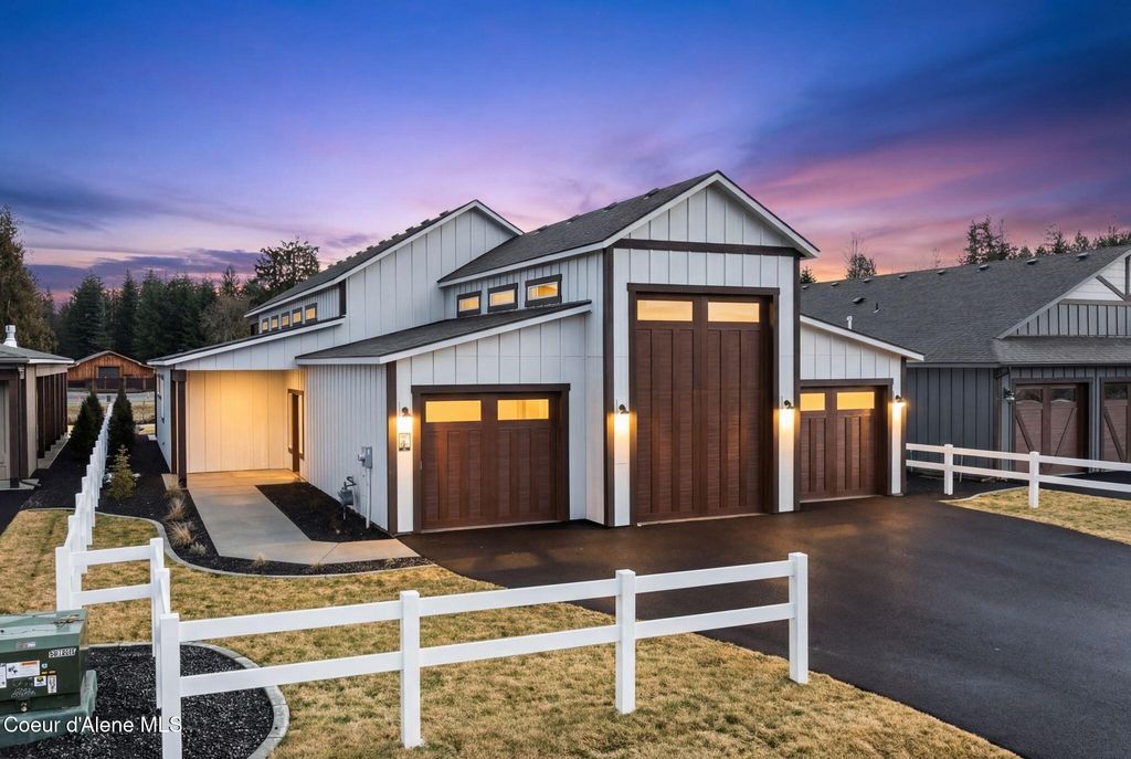 137 Backtrack RD, Sandpoint, ID 83864