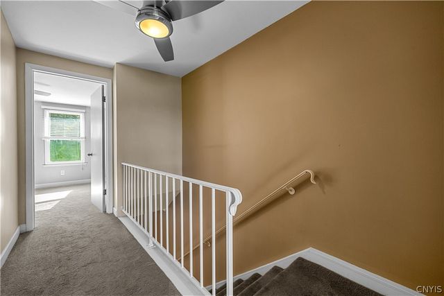 57 Chestnut Hills, New Hartford, NY 13413