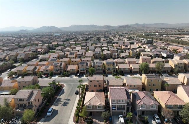 5945 Lambert Bridge Avenue, Las Vegas, NV 89139