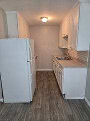 550 Harding Pl Apt E113, Nashville, TN 37211