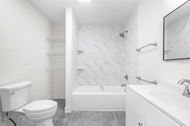 6803 S ENGLEWOOD AVENUE, Tampa, FL 33611