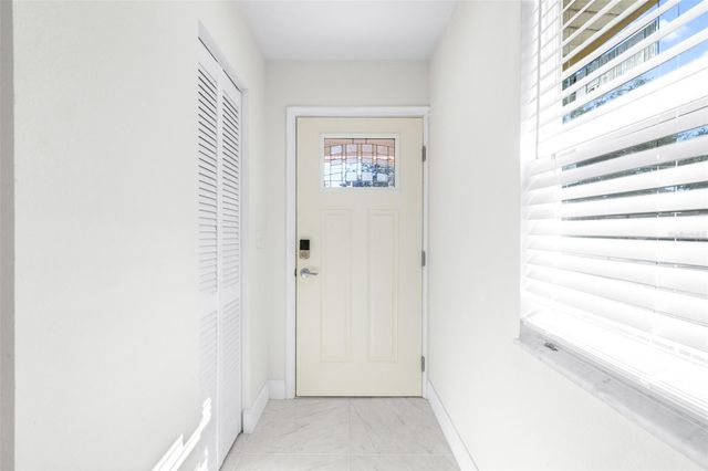 6803 S ENGLEWOOD AVENUE, Tampa, FL 33611