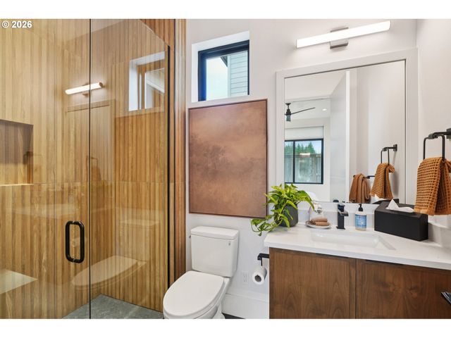 5203 N 94TH Ave, Camas, WA 98607