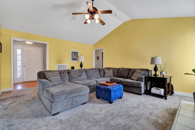 6082 Wardwell Drive, Ooltewah, TN 37363