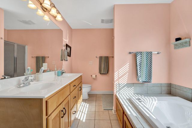 6082 Wardwell Drive, Ooltewah, TN 37363