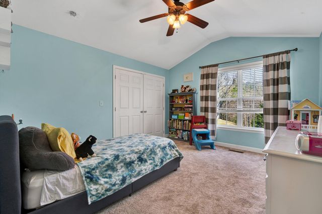 6082 Wardwell Drive, Ooltewah, TN 37363