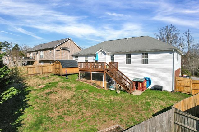6082 Wardwell Drive, Ooltewah, TN 37363