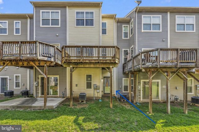 112 SHAMROCK DR, Stafford, VA 22556