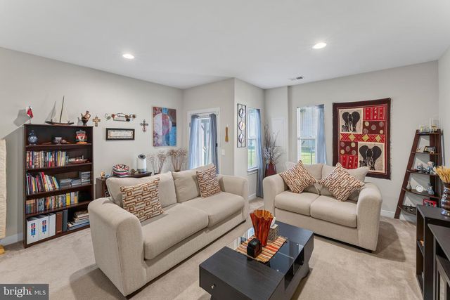 112 SHAMROCK DR, Stafford, VA 22556