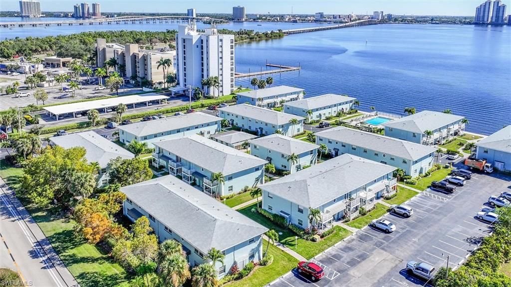 3340 N Key DR 2, NORTH FORT MYERS, FL 33903 — exterior