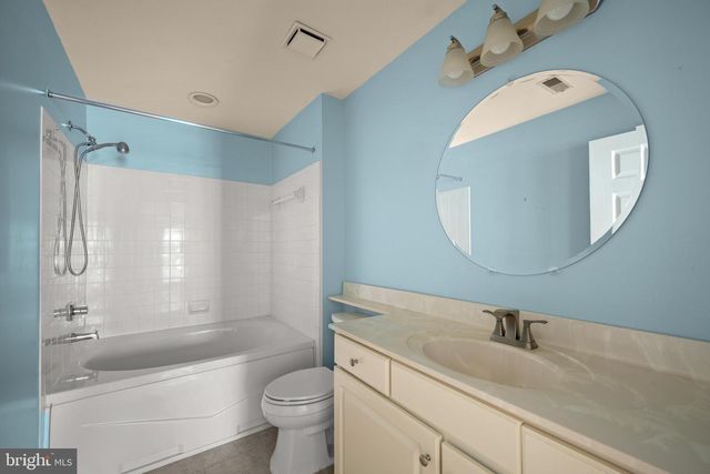 5951 MILLRACE CT #C-104, Columbia, MD 21045