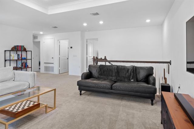 6809 Ellsworth WALK, Austin, TX 78724