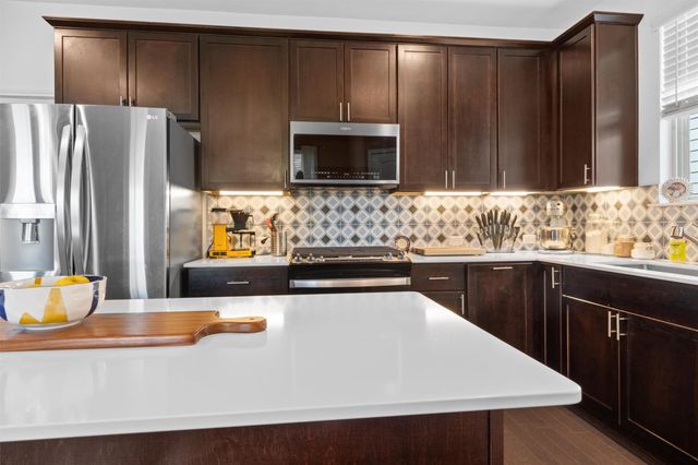 6809 Ellsworth WALK, Austin, TX 78724