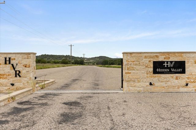 1472 Hidden Mountain Drive, Glen Rose, TX 76043