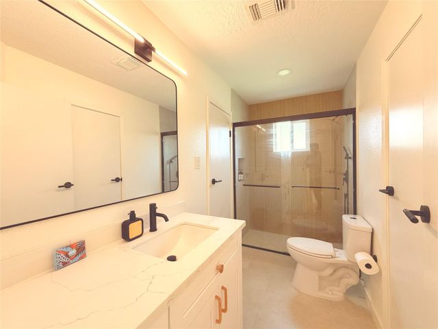 2533 Knoxville Drive, League City, TX 77573