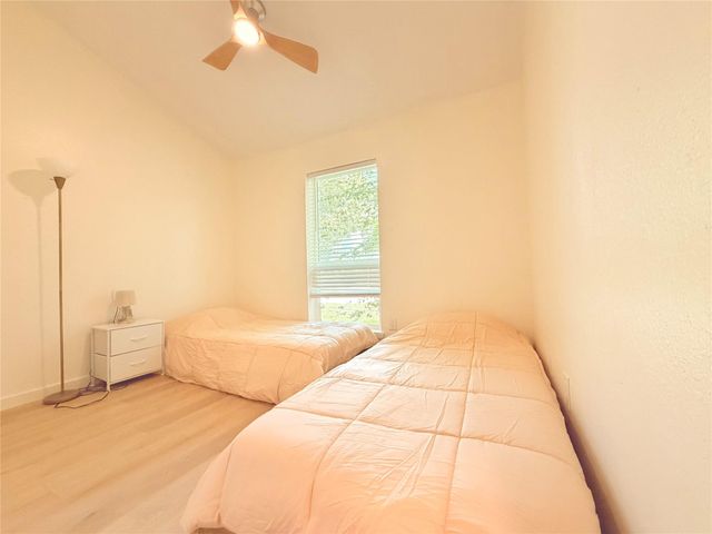 2533 Knoxville Drive, League City, TX 77573