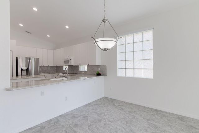 8432 Siciliano Street, Boynton Beach, FL 33472