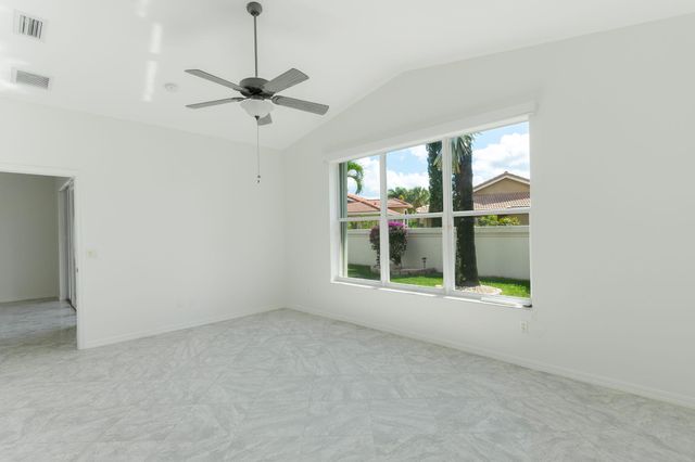 8432 Siciliano Street, Boynton Beach, FL 33472