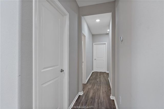 2521 Shady Route Lane, Bryan, TX 77808