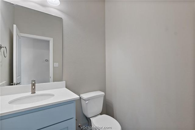 2521 Shady Route Lane, Bryan, TX 77808