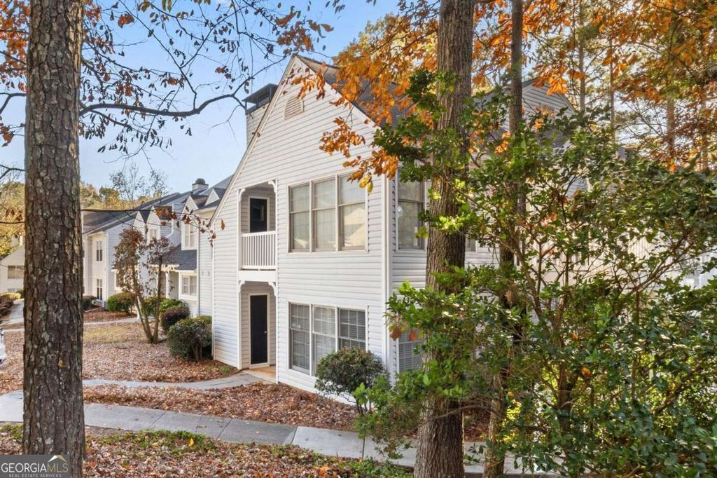 1121 Cannongate Crossing SW, Marietta, GA 30064