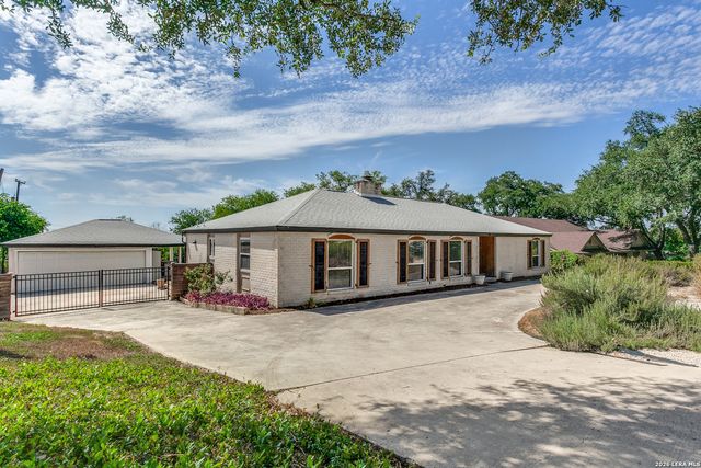 414 E HATHAWAY DR, San Antonio, TX 78209