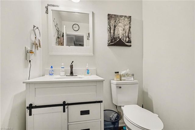 1601 Haddington Point Drive, Kernersville, NC 27284