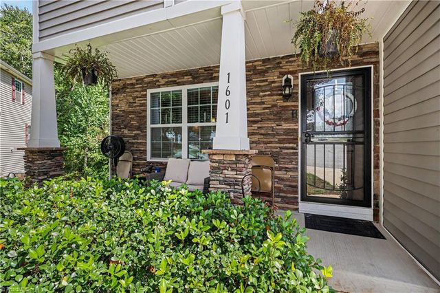 1601 Haddington Point Drive, Kernersville, NC 27284