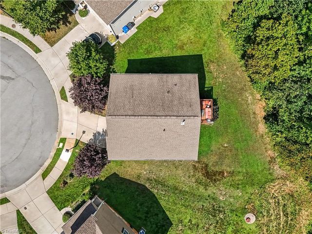 1601 Haddington Point Drive, Kernersville, NC 27284