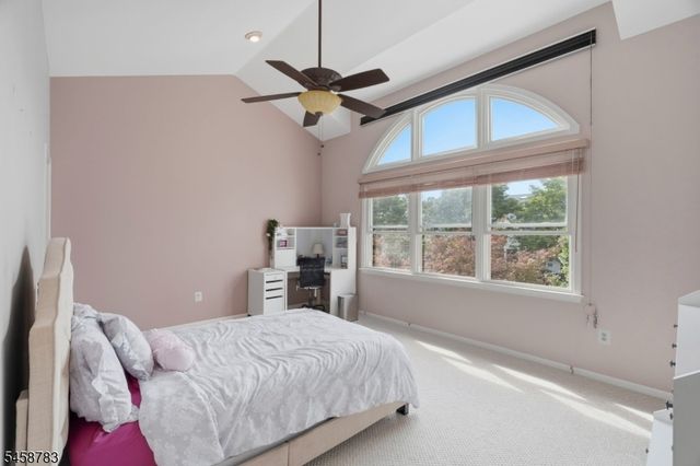 7 Aspen Dr, Hillsborough Twp., NJ 08844