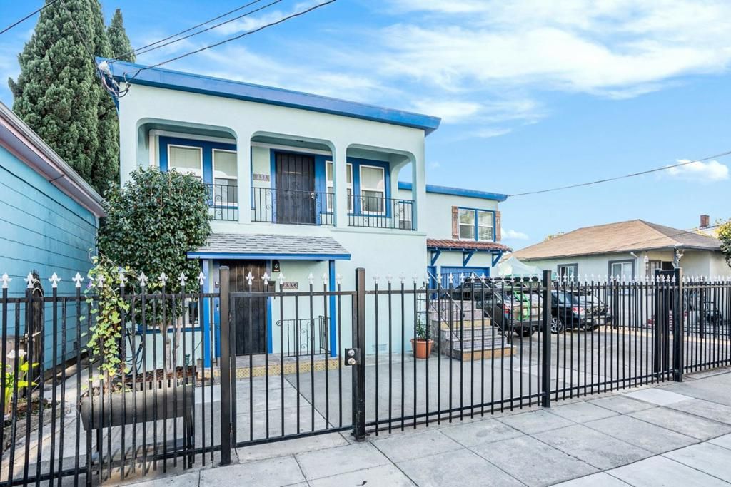 831 E 17th Street, Oakland, CA 94606