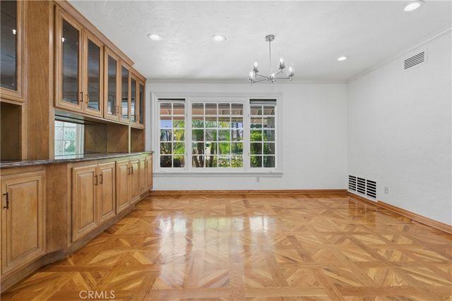 19803 Linnet Street, Woodland Hills, CA 91364