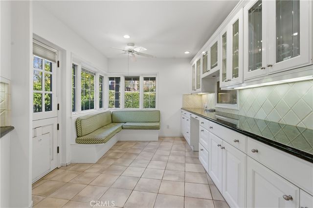 19803 Linnet Street, Woodland Hills, CA 91364