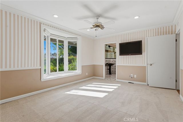 19803 Linnet Street, Woodland Hills, CA 91364