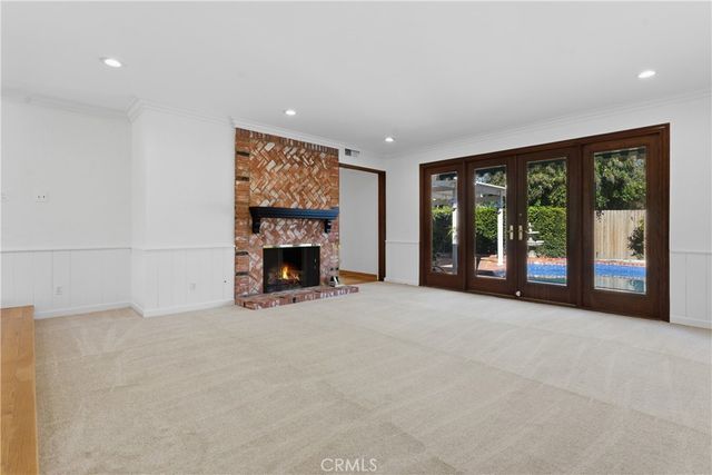 19803 Linnet Street, Woodland Hills, CA 91364