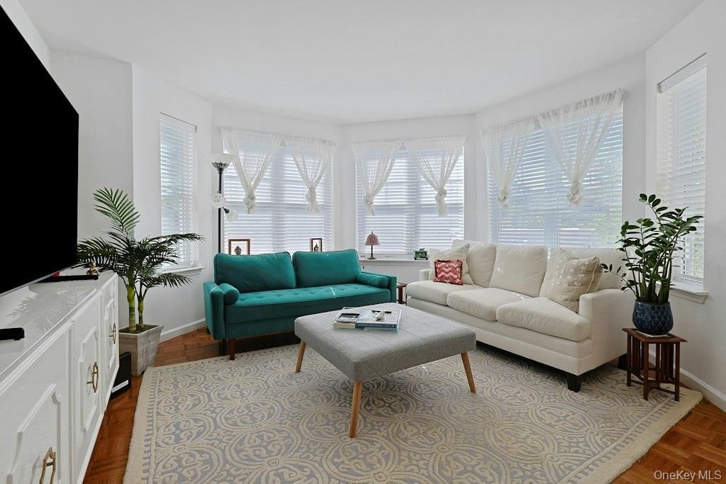 207 Sutton Drive 207, Mount Kisco, NY 10549 — photo 4