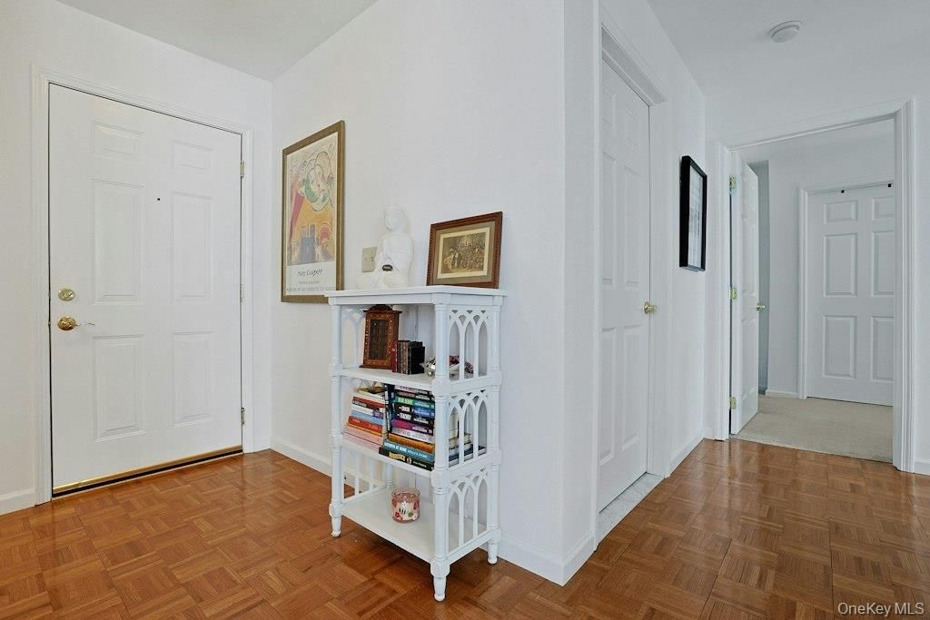 207 Sutton Drive 207, Mount Kisco, NY 10549 — photo 5