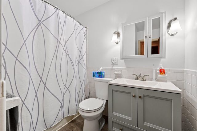 532 Oak Street, Manchester, NH 03104