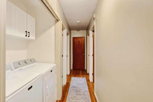 532 Oak Street, Manchester, NH 03104